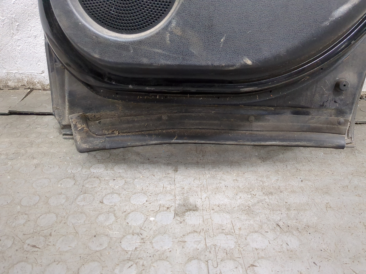 Дверь задняя правая