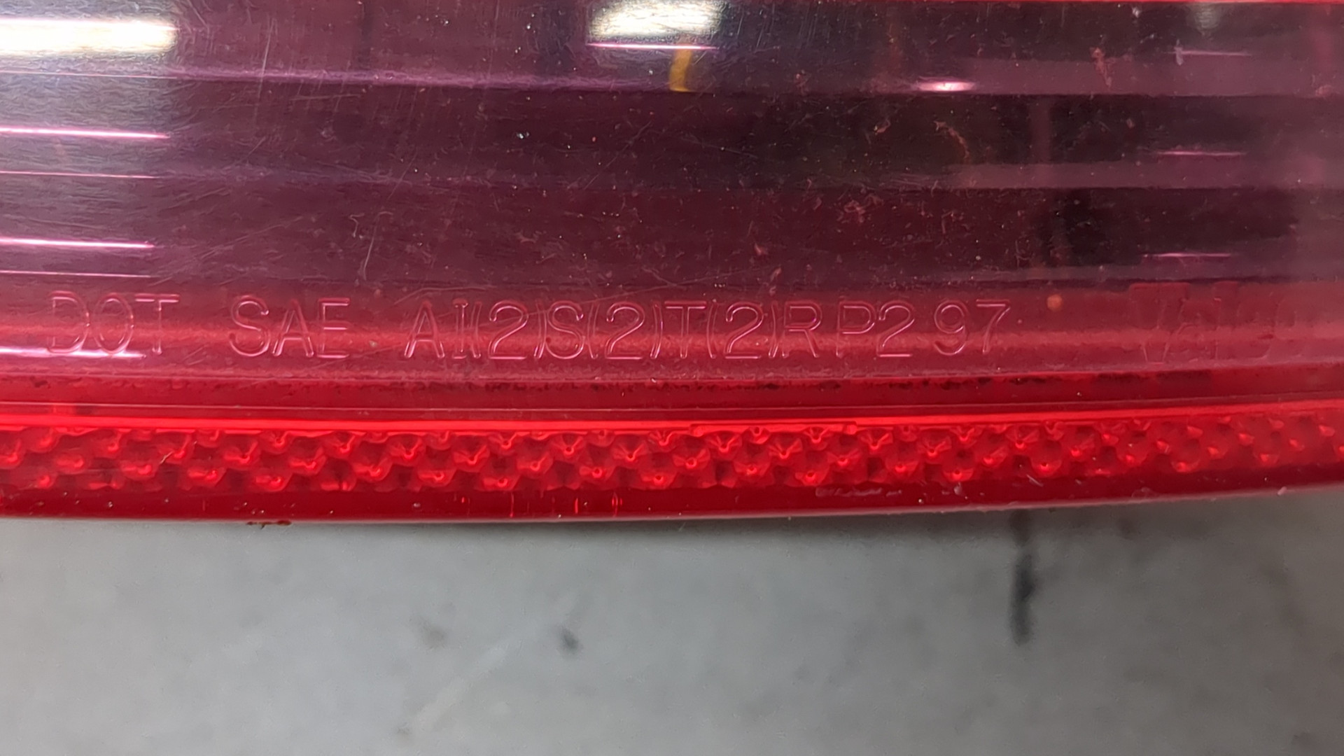 Фонарь задний правый