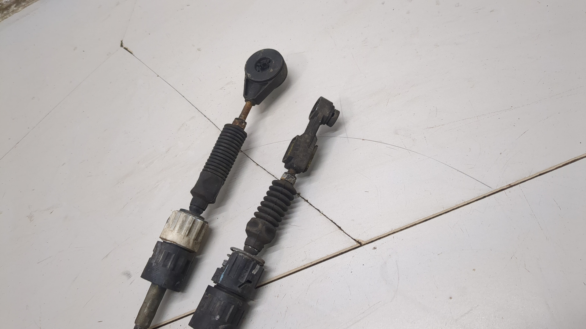 Трос КПП (выбора/переключения передач)