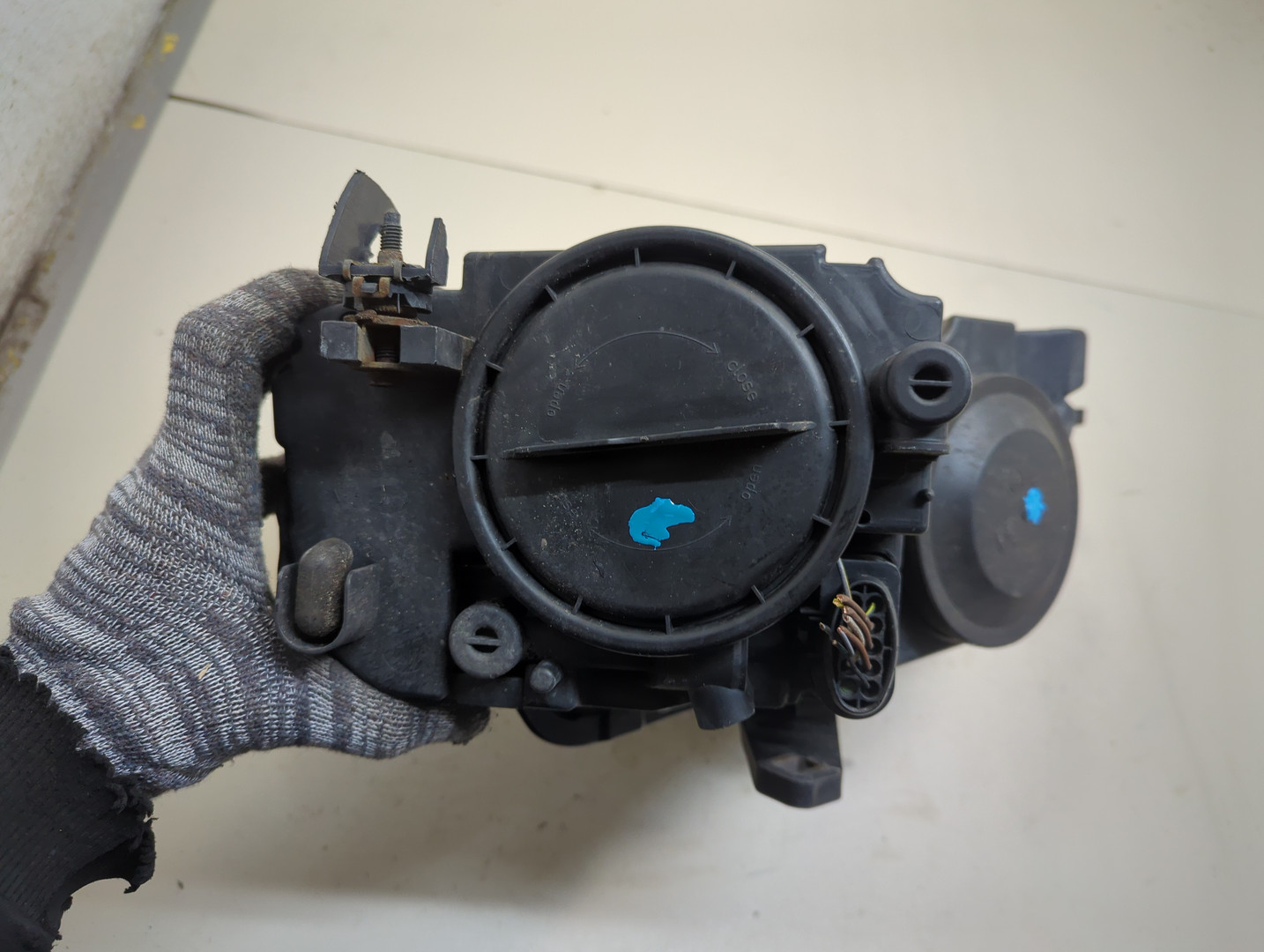 Фара правая