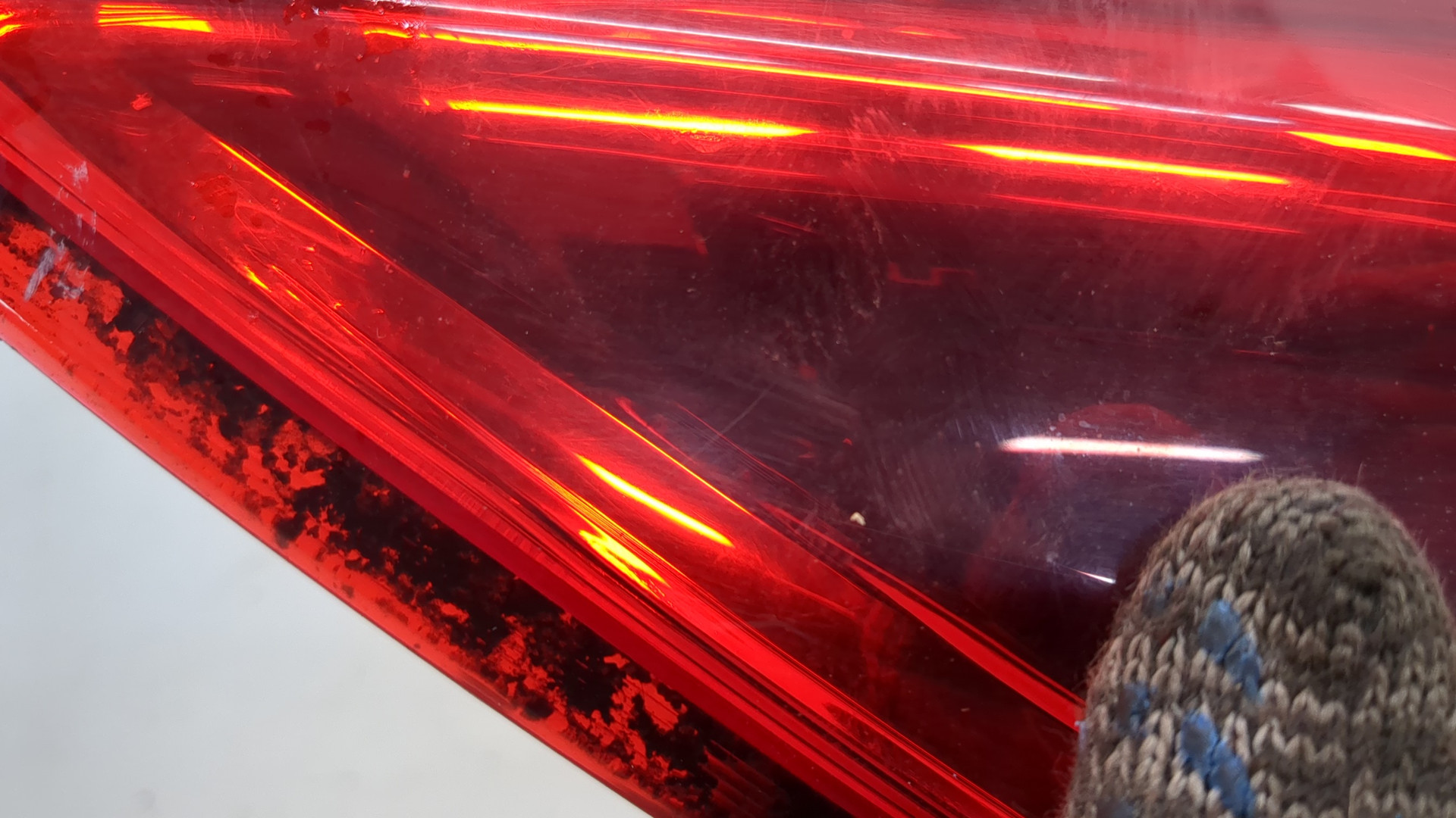 Фонарь задний левый