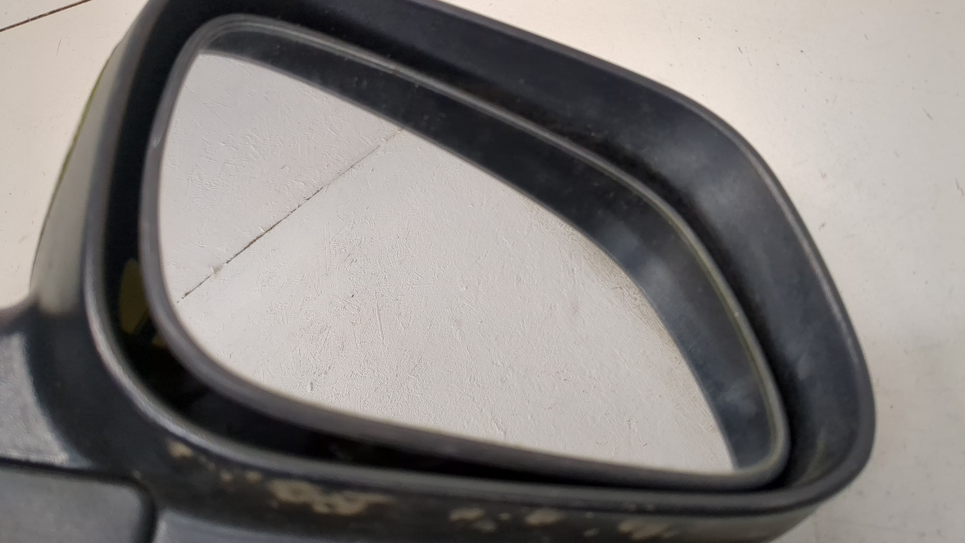 Зеркало правое электрическое