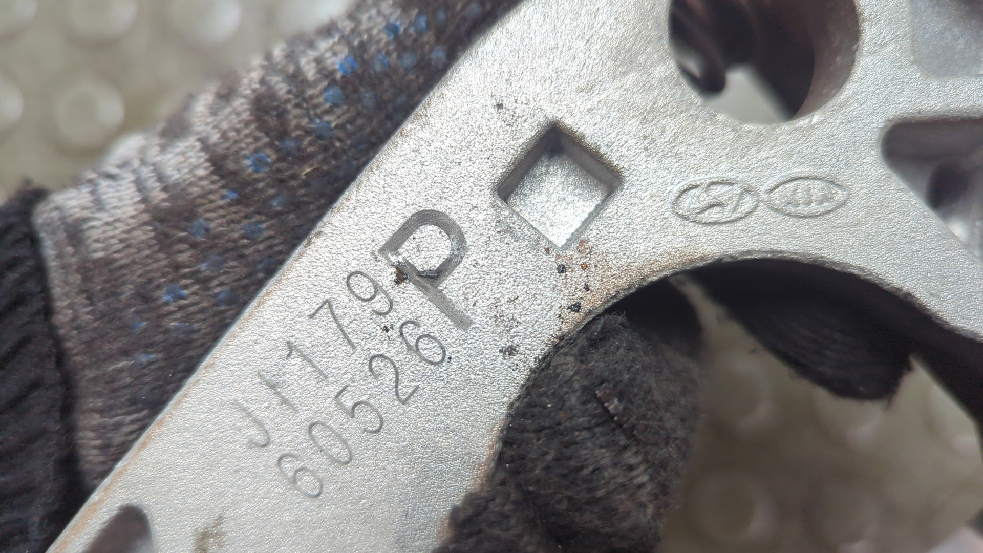 Натяжитель ремня