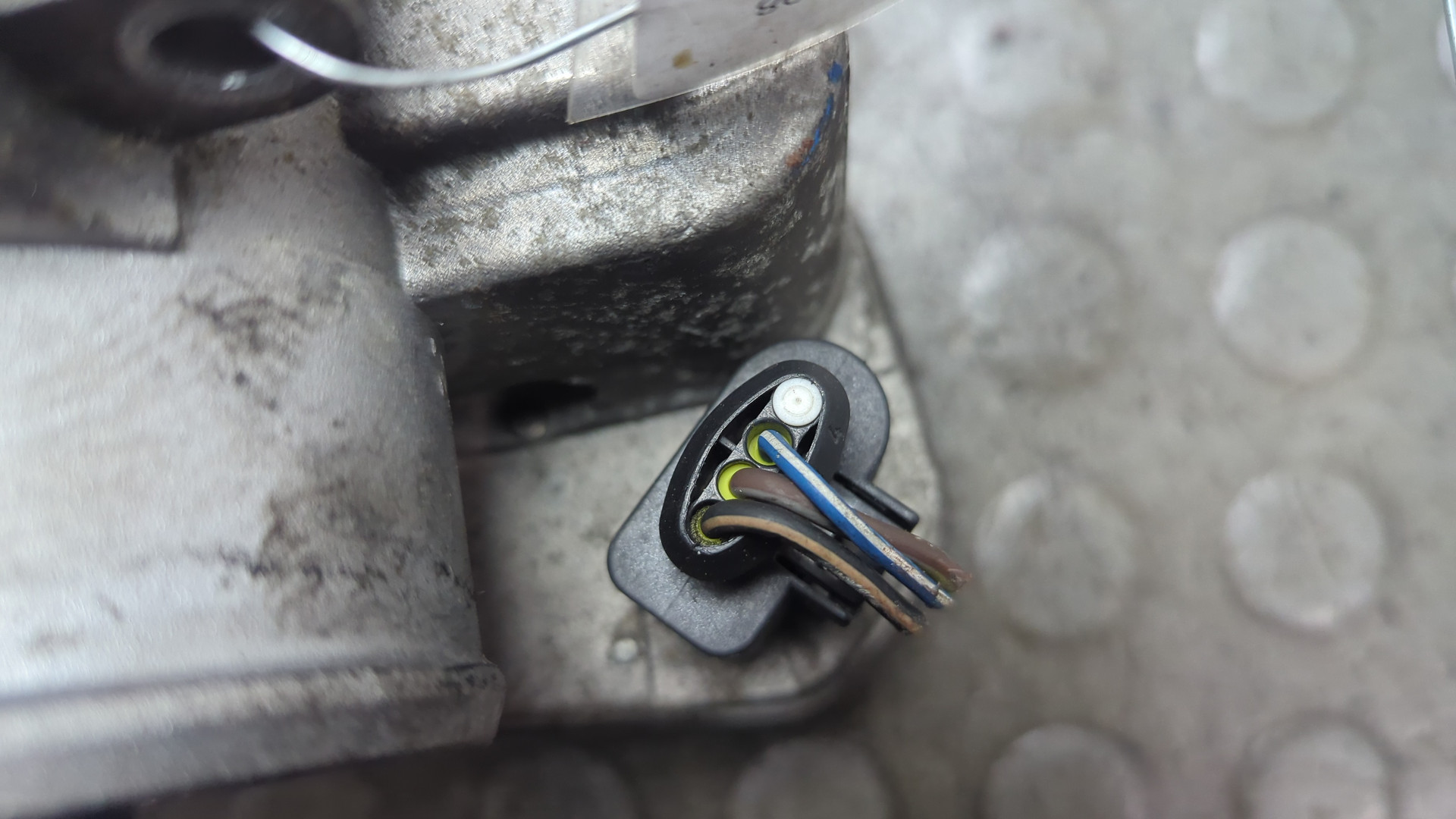 Заслонка дроссельная электрическая