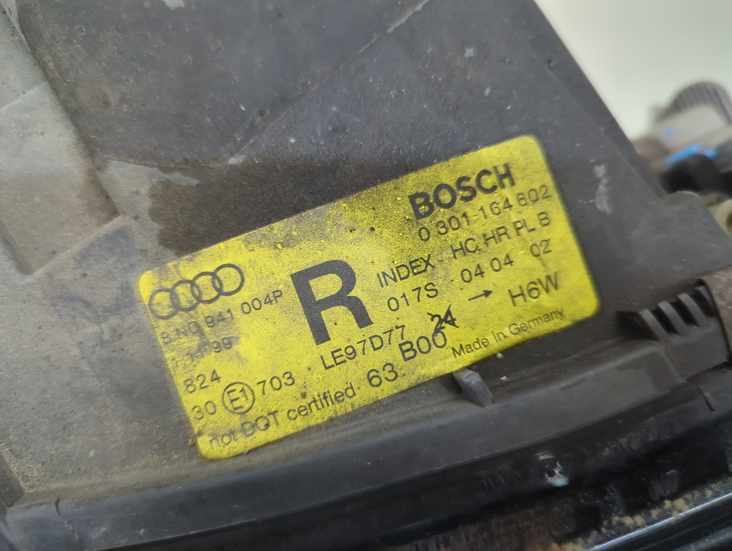 Фара правая