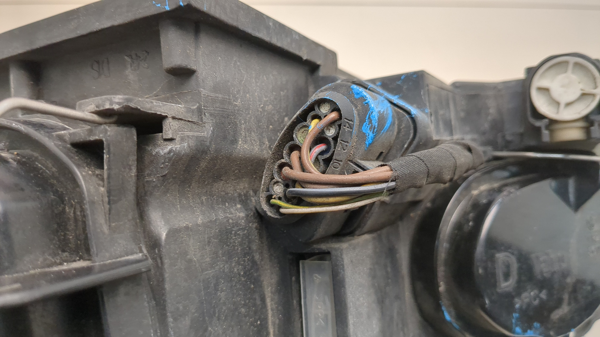 Фара правая