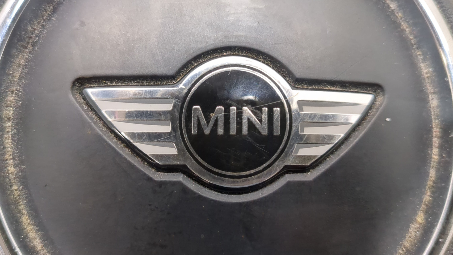 Рулевое колесо (руль)