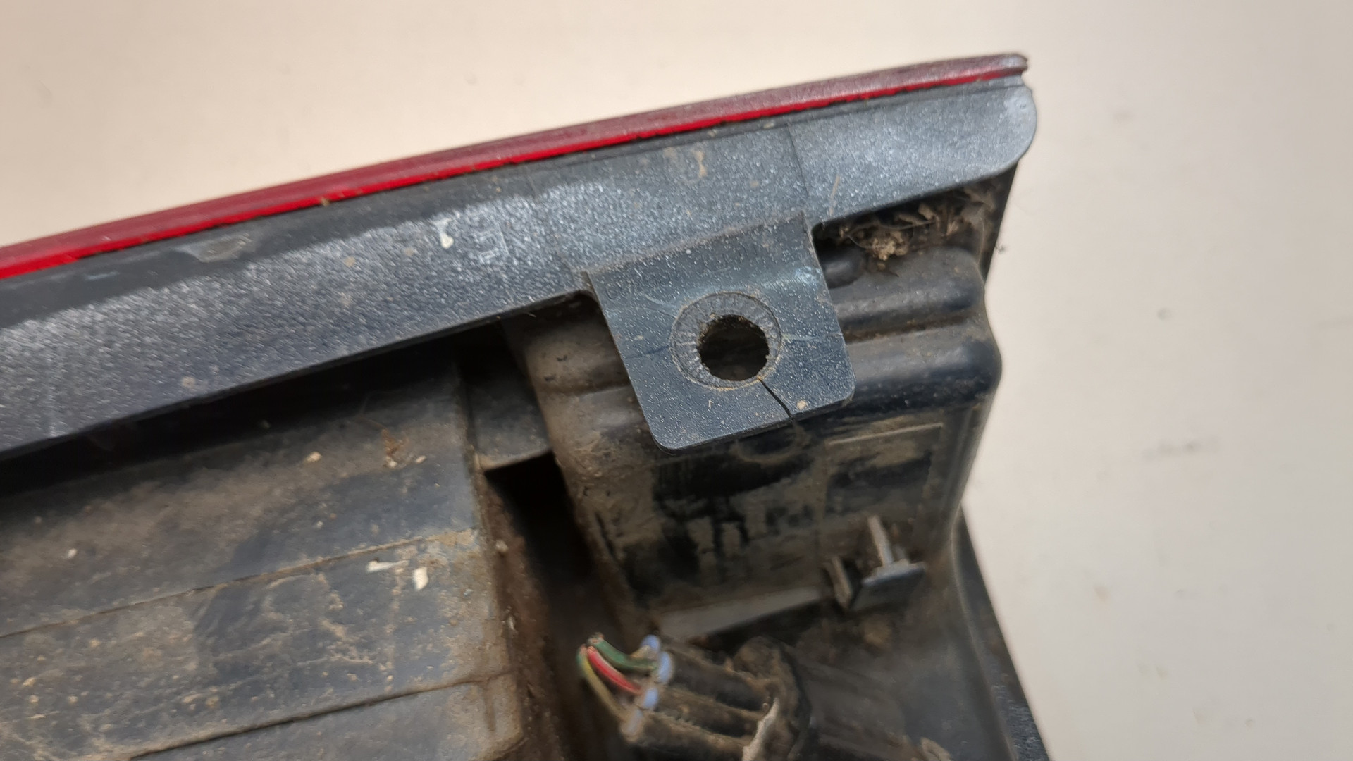 Фонарь задний правый