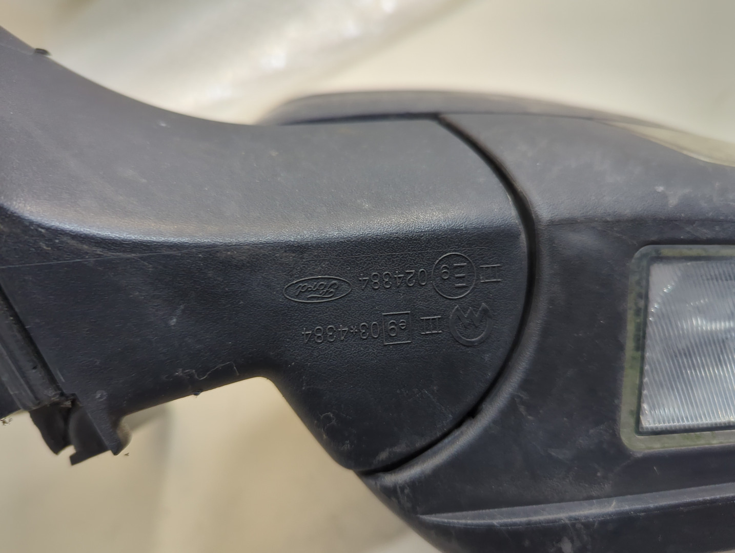 Зеркало левое электрическое