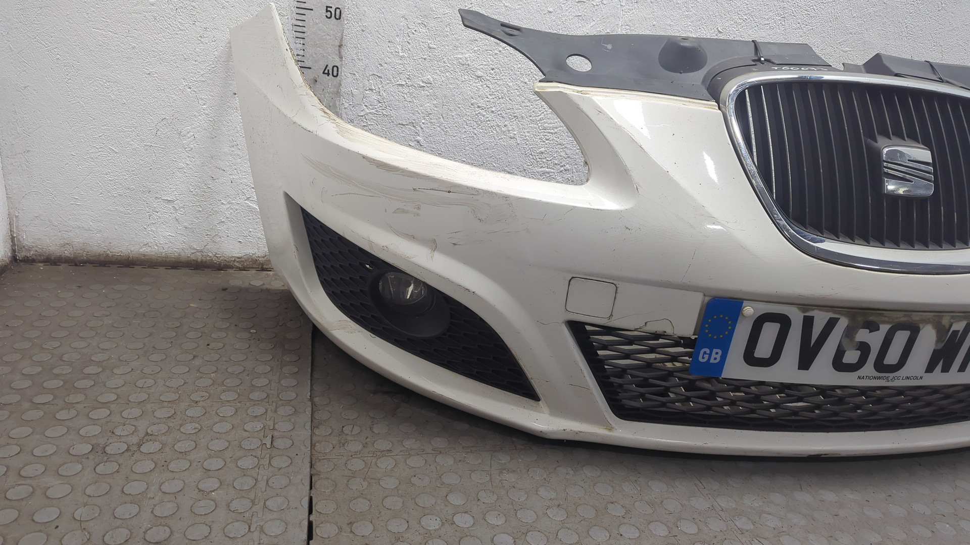 Бампер передний