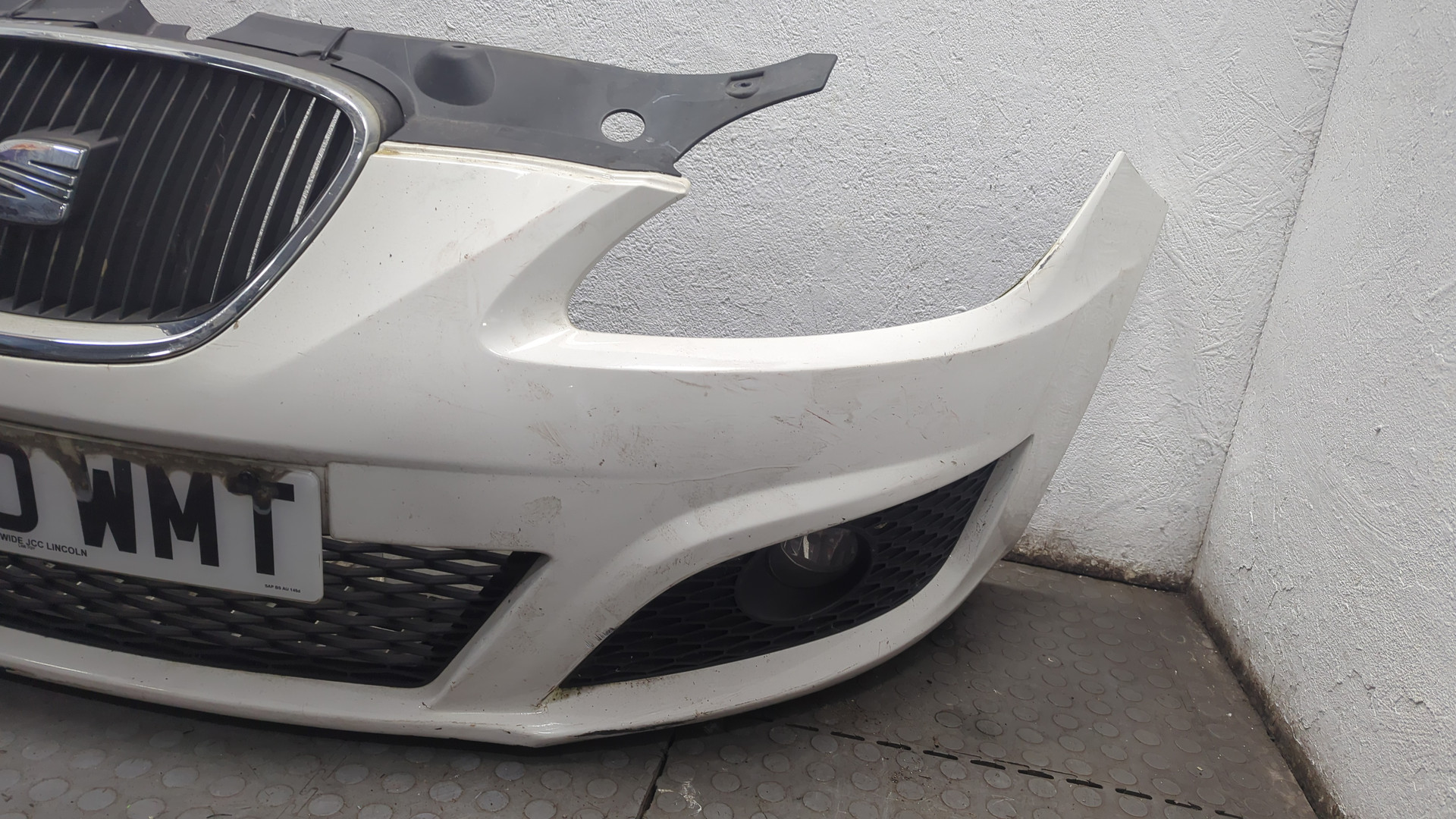 Бампер передний