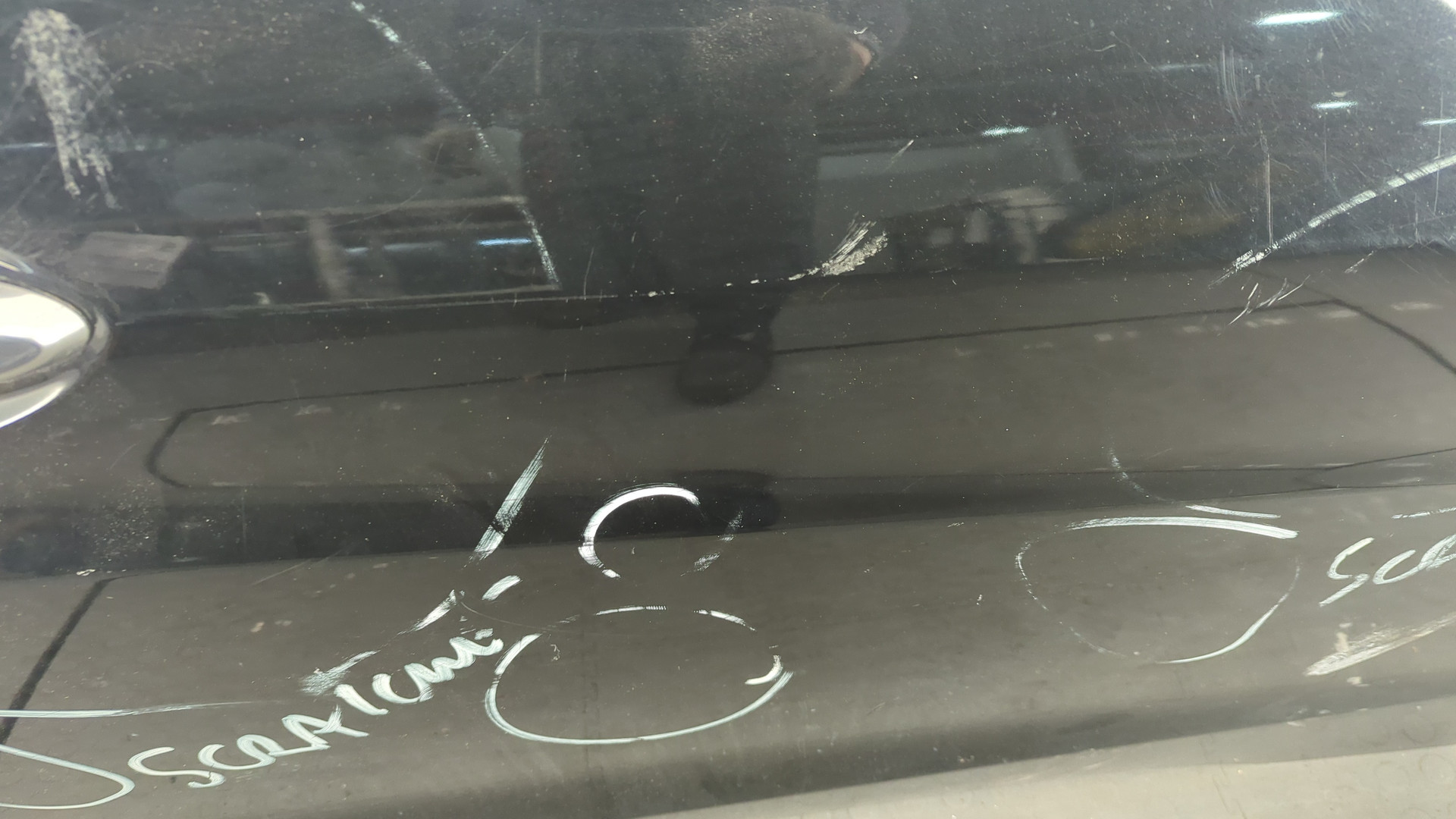 Дверь передняя правая