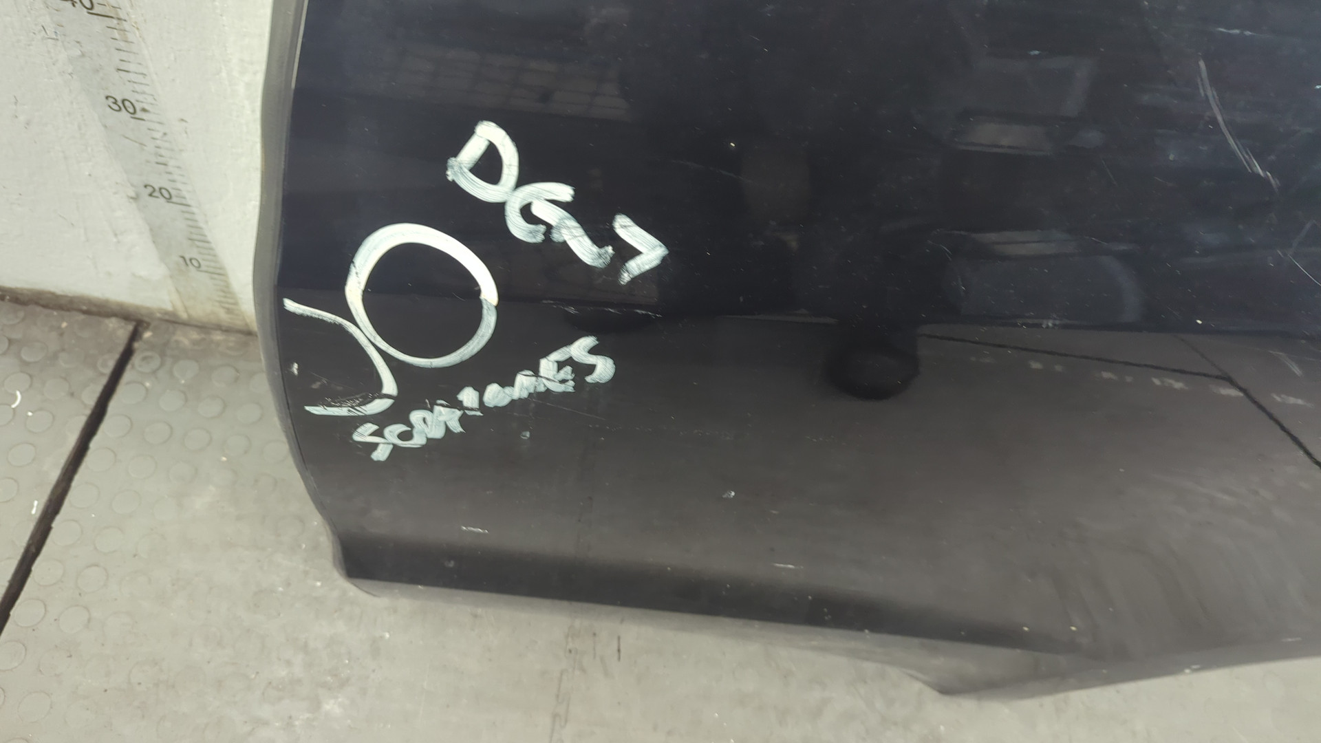 Дверь задняя левая