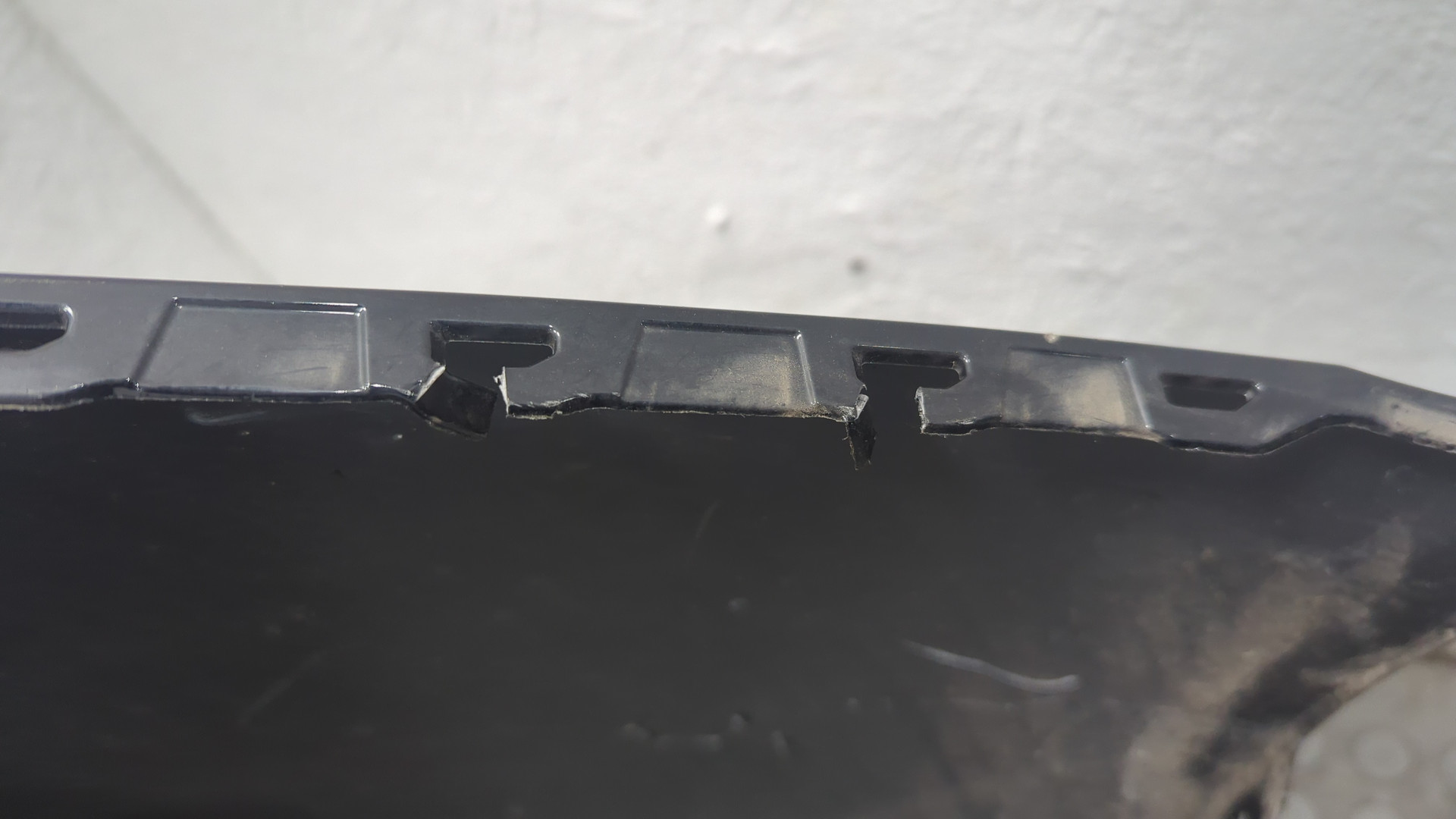 Бампер задний