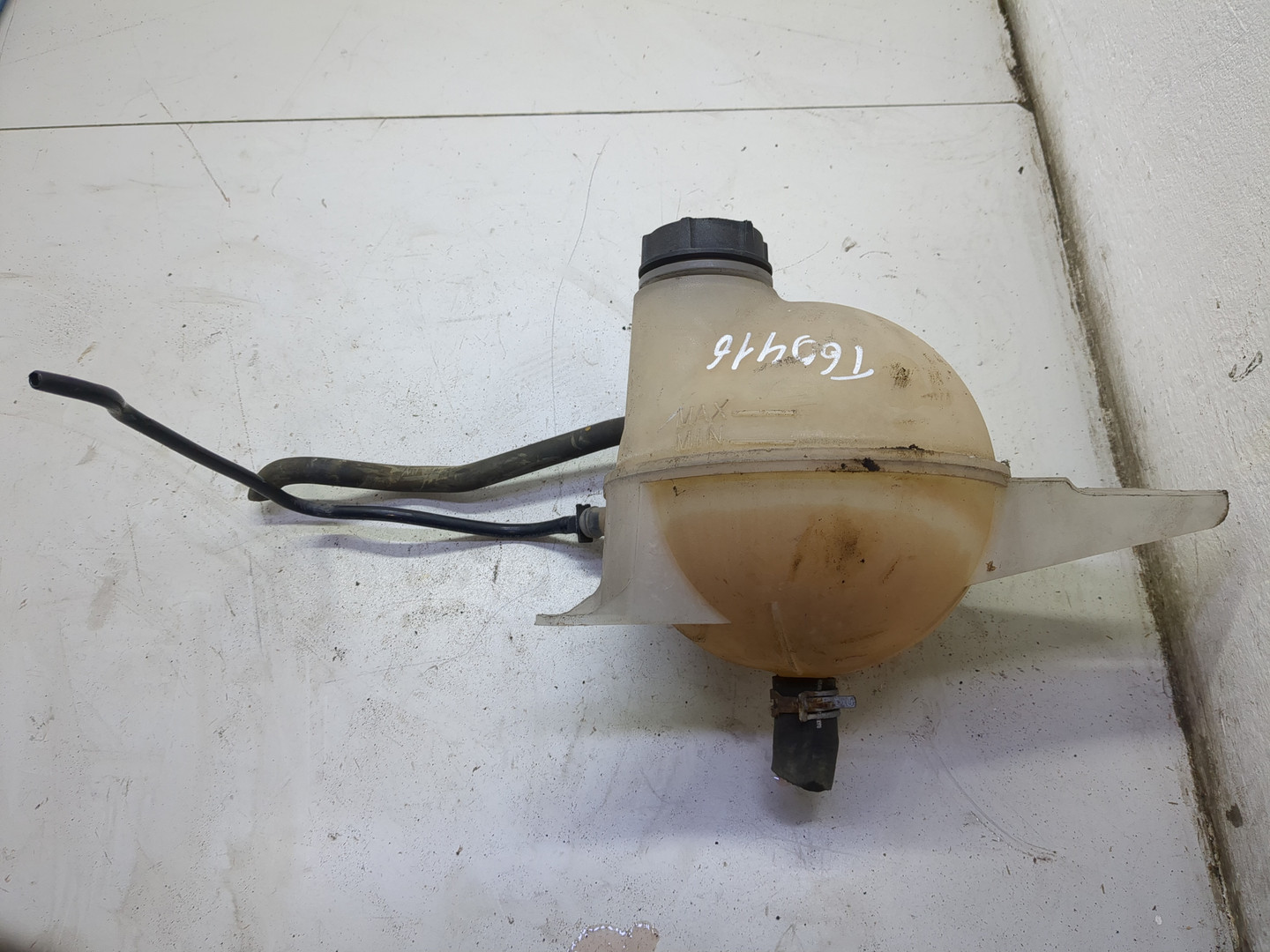 Бачок расширительный