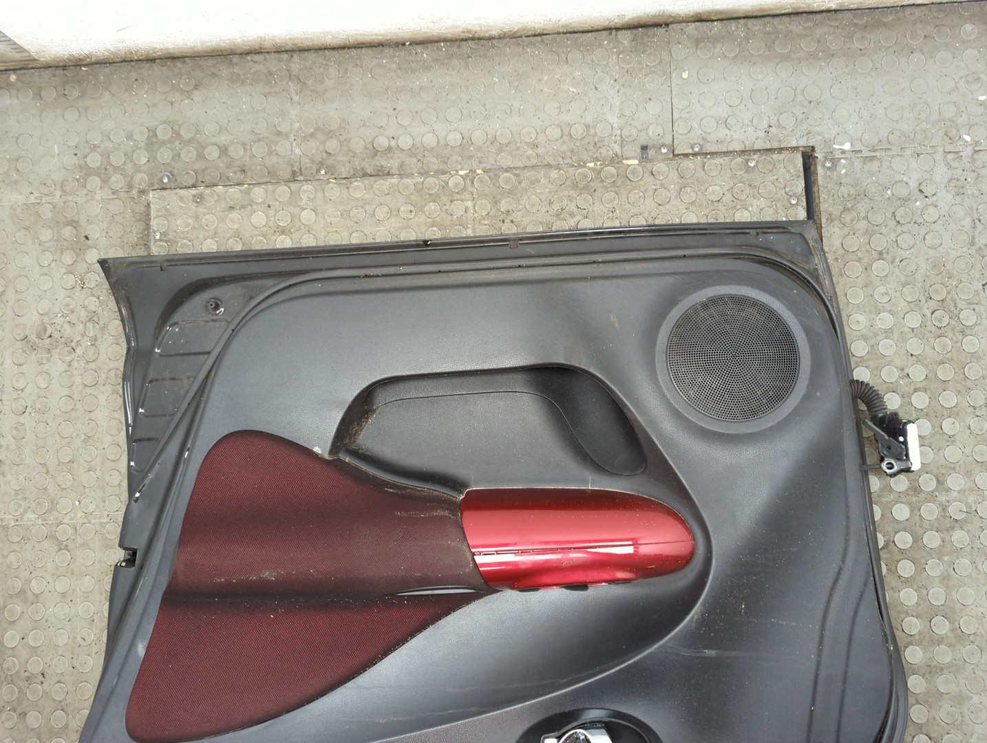 Дверь передняя правая