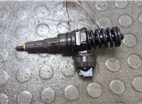  Форсунка топливная Volkswagen Golf 4 1997-2006 21033917 #1