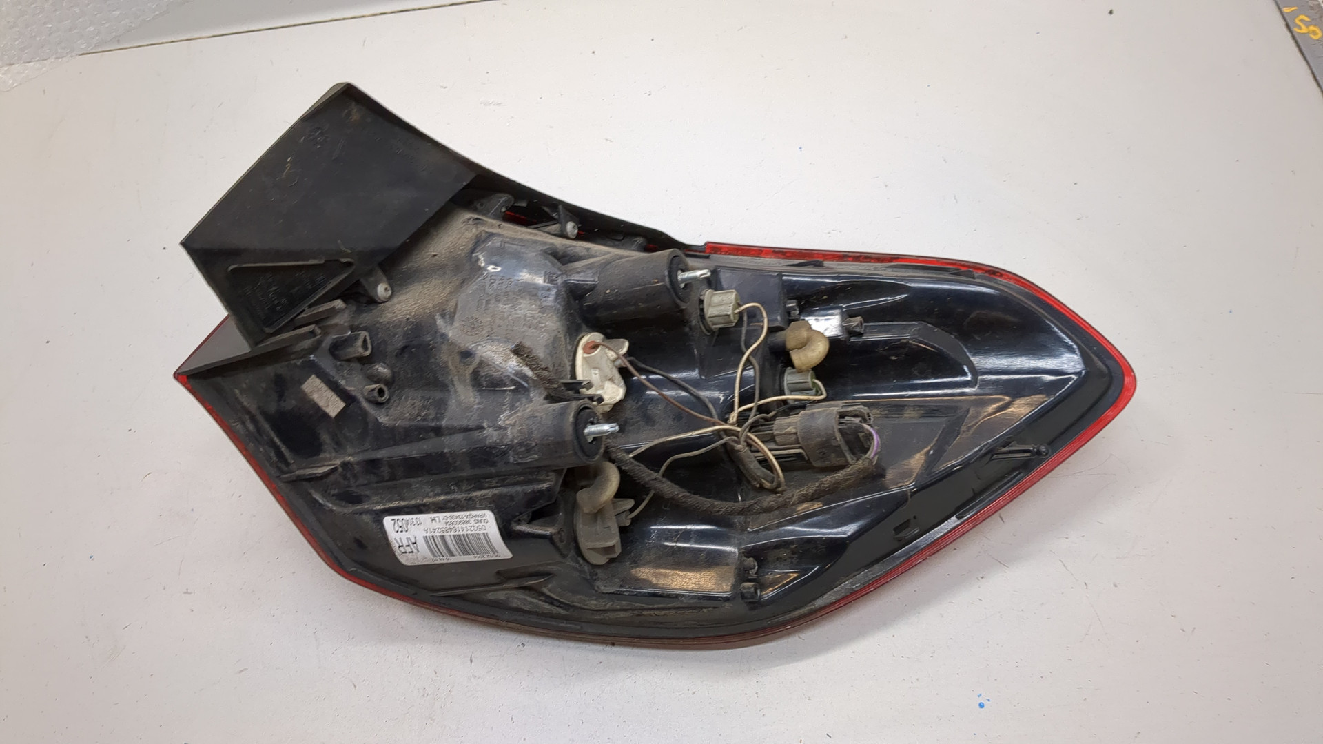 Фонарь задний левый