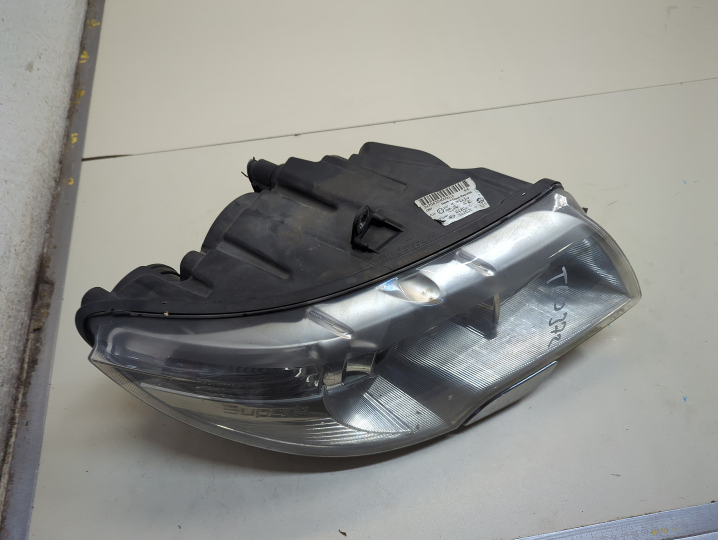 Фара правая