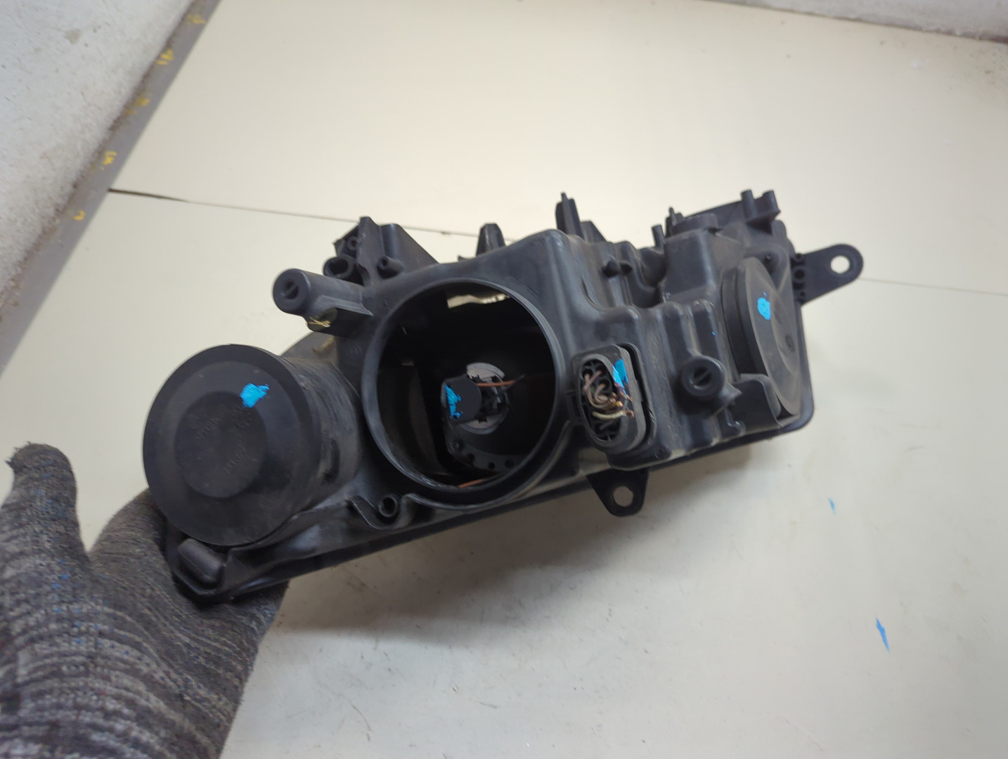 Фара правая