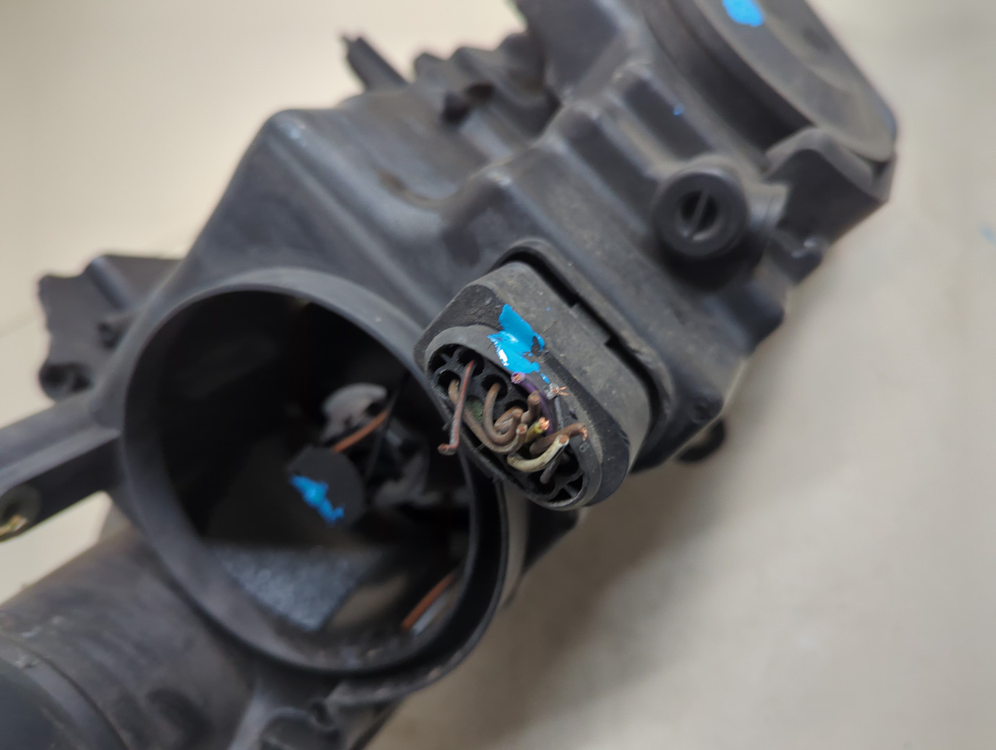 Фара правая