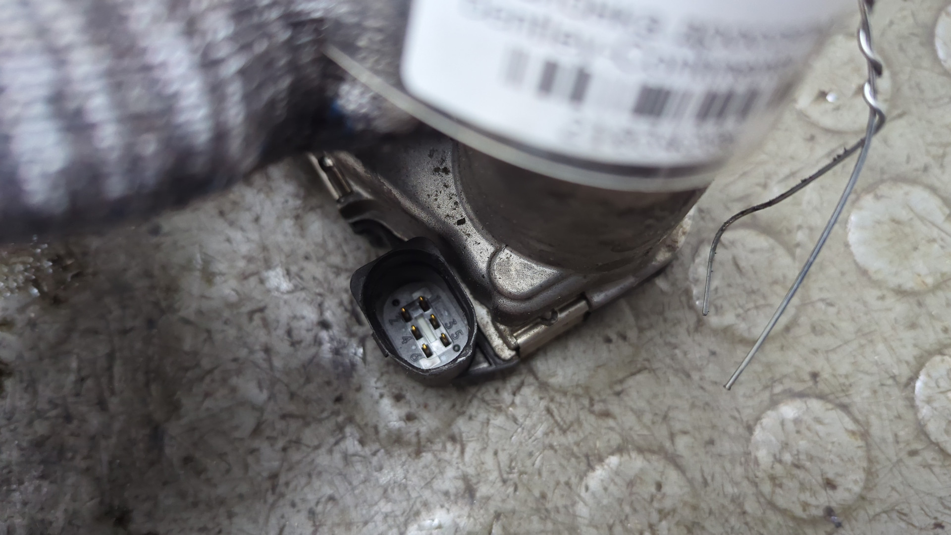 Заслонка дроссельная электрическая