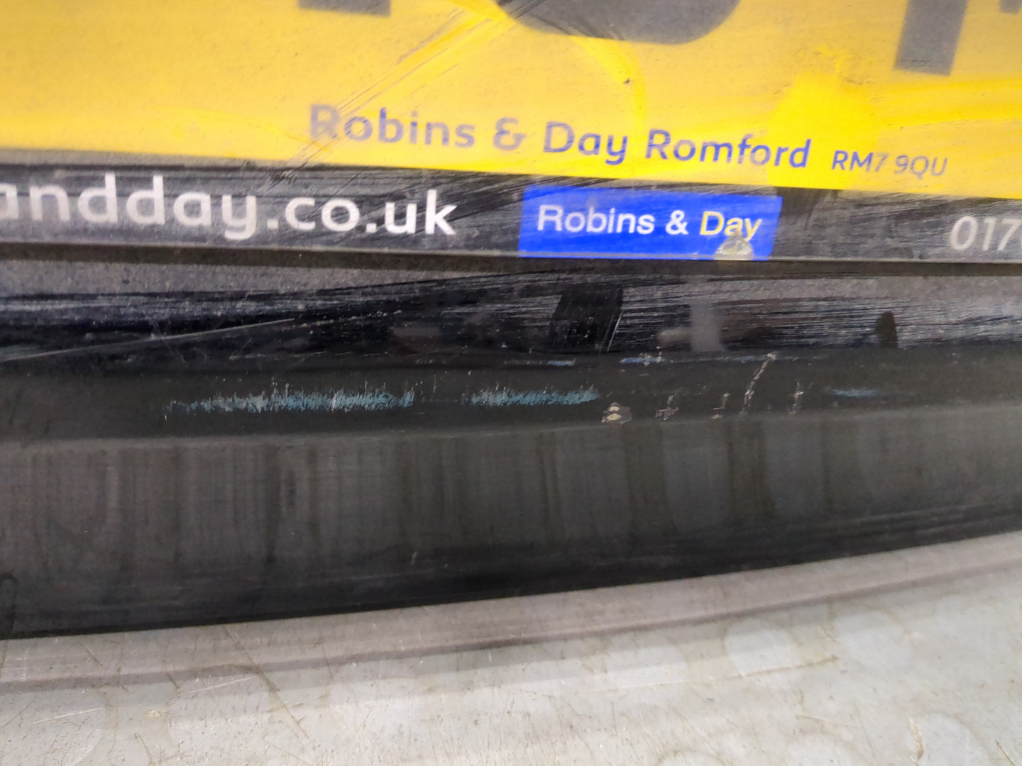 Дверь багажника