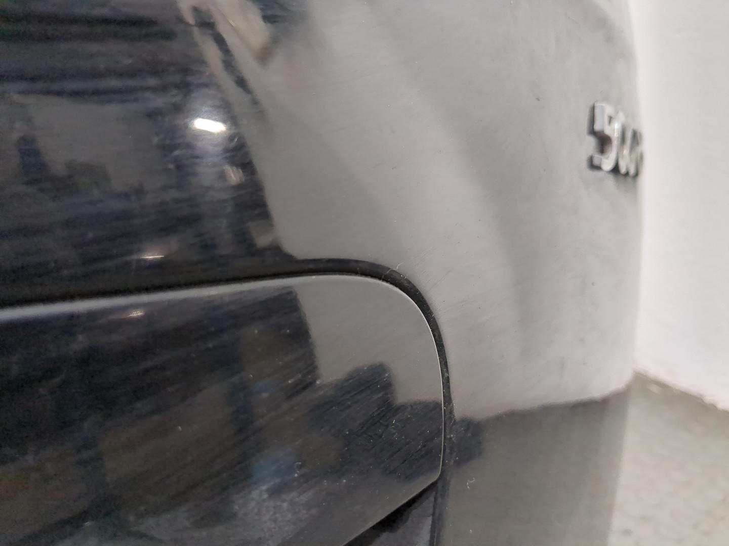 Дверь багажника