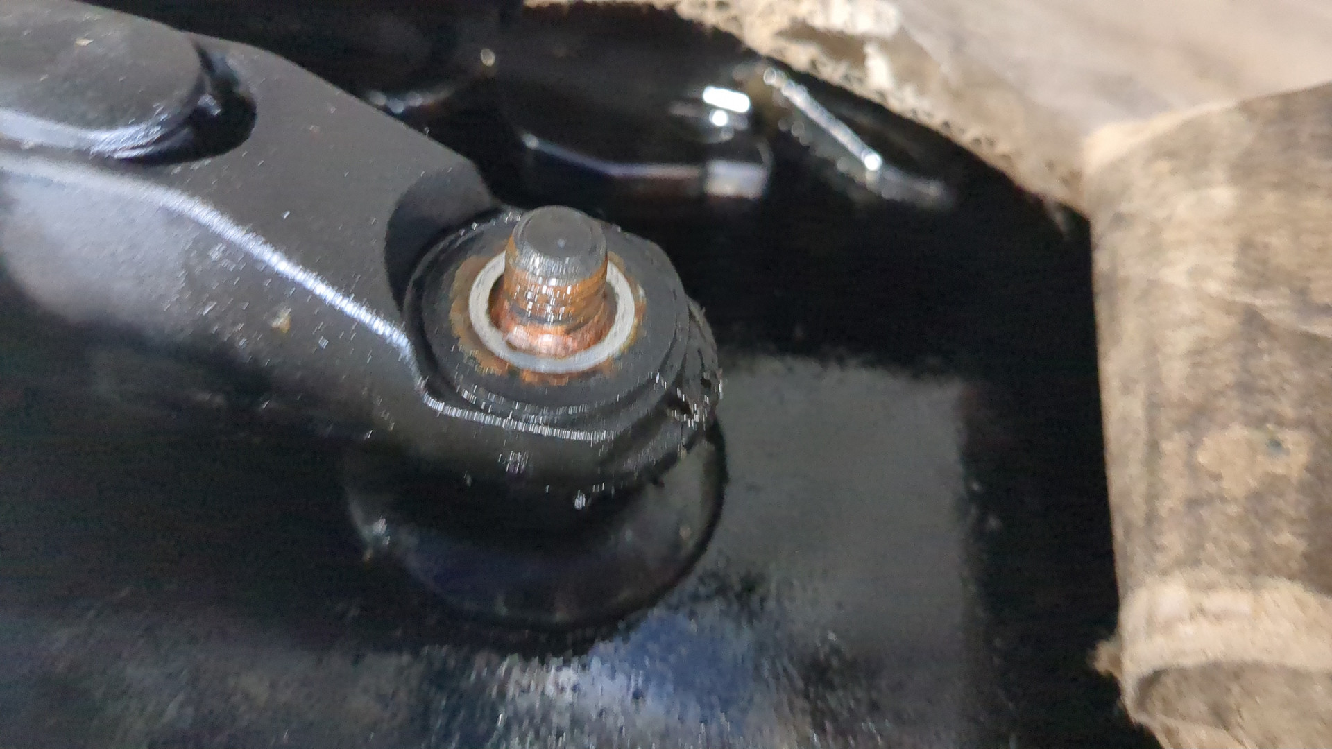 Дверь багажника