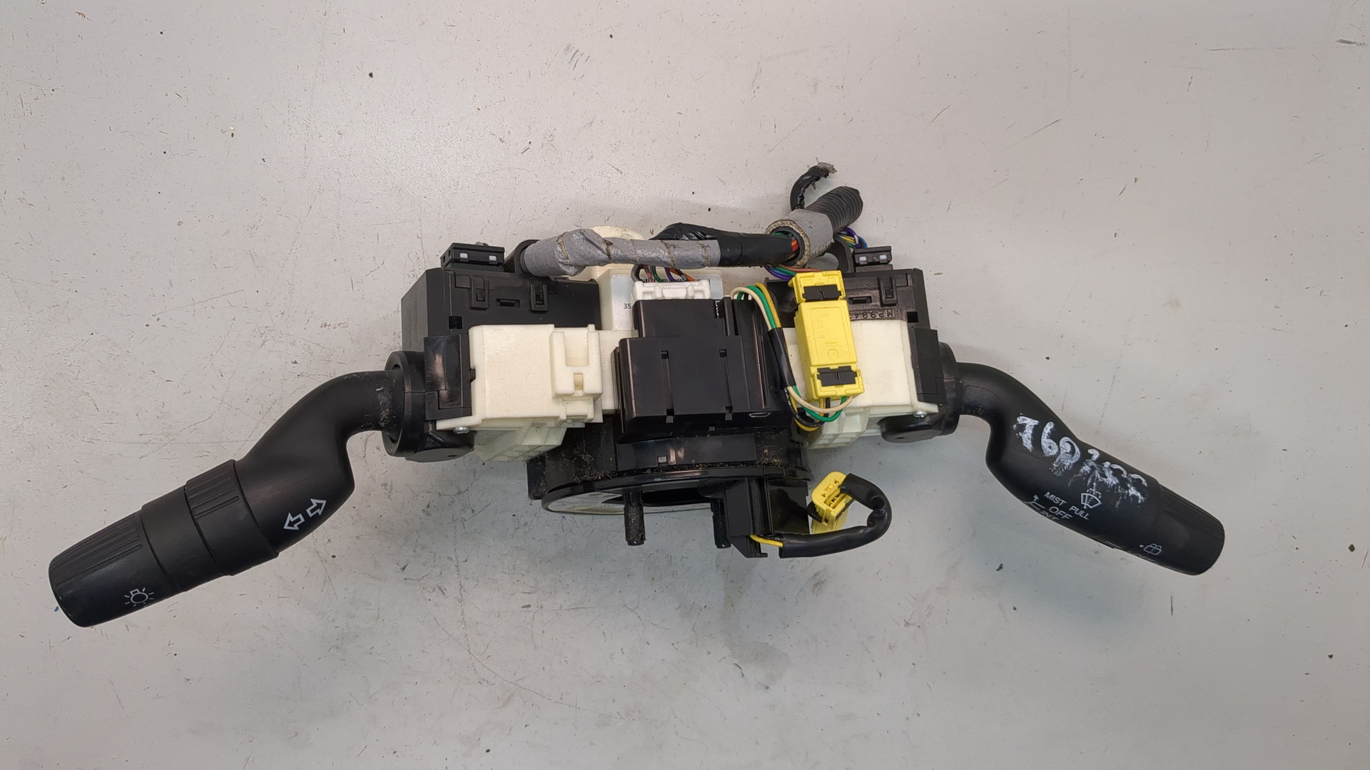 Переключатель подрулевой