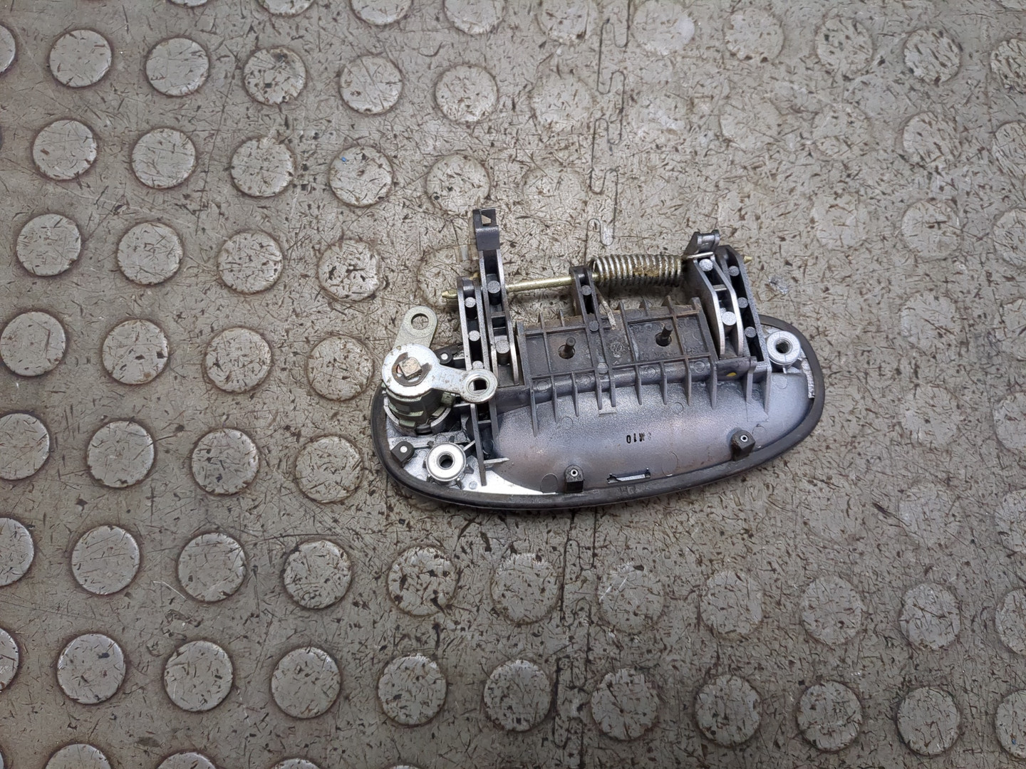 Ручка двери наружная