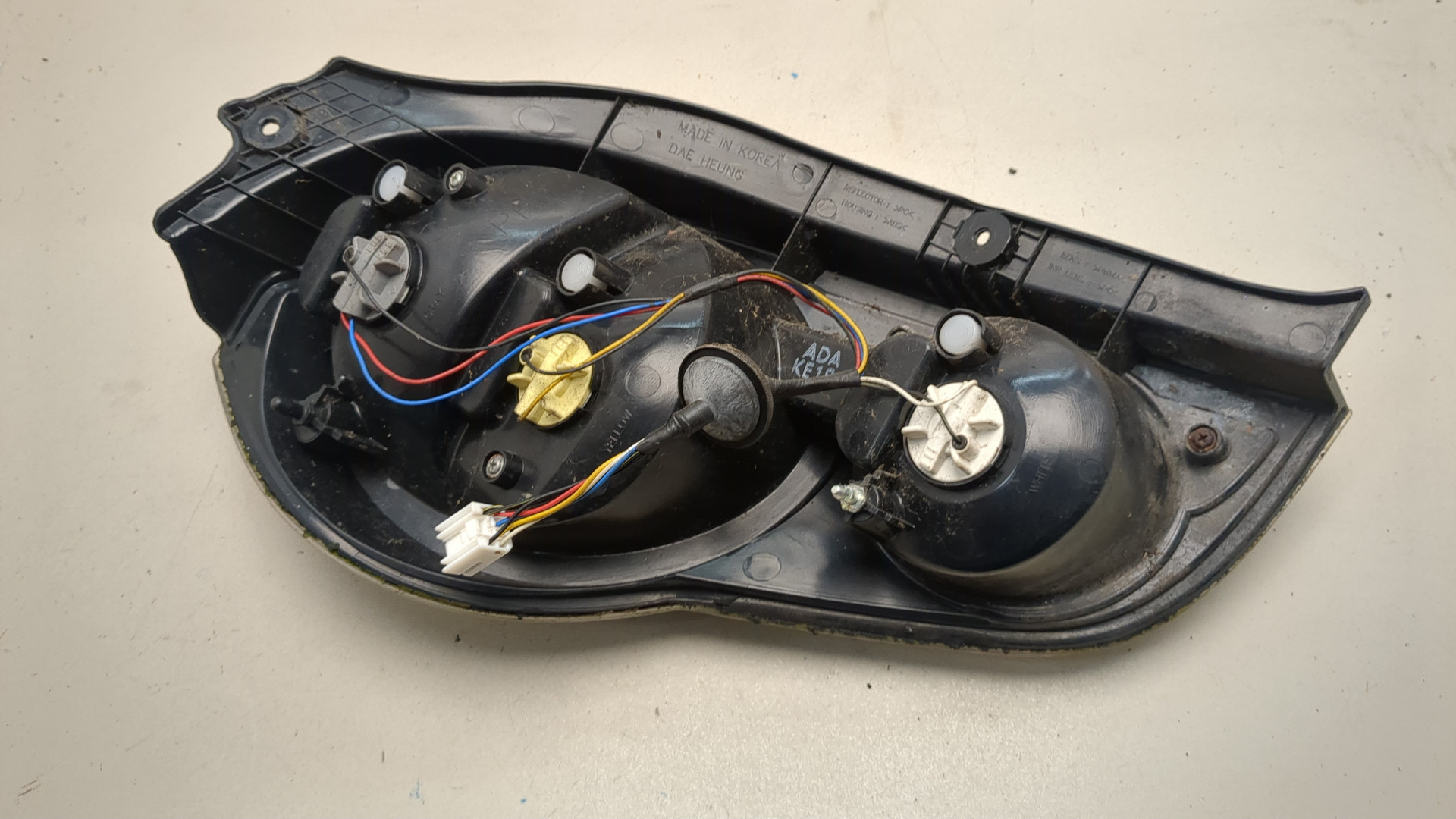 Фонарь задний правый