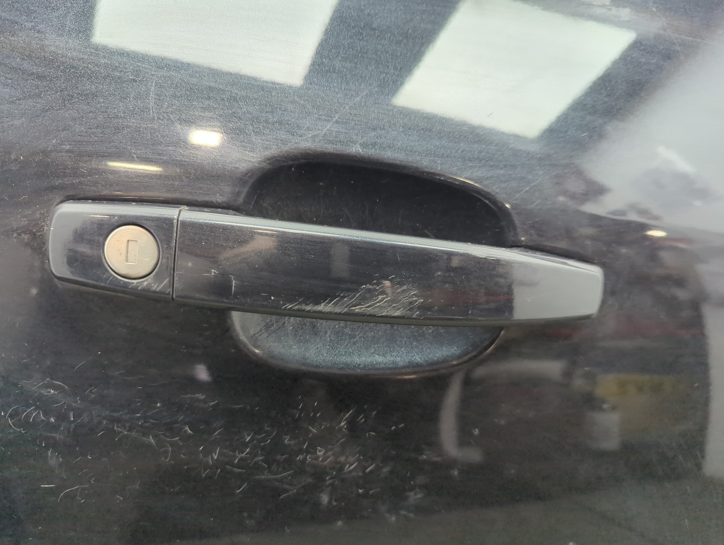 Дверь передняя правая