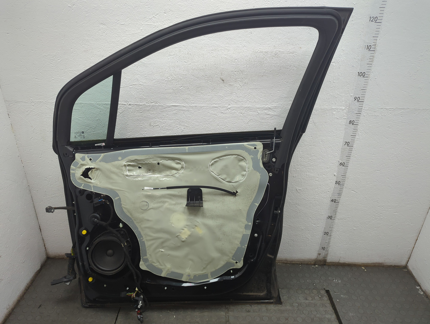 Дверь передняя правая