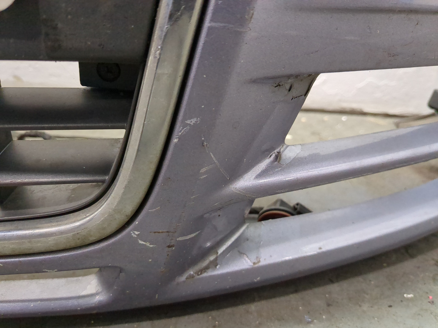 Бампер передний