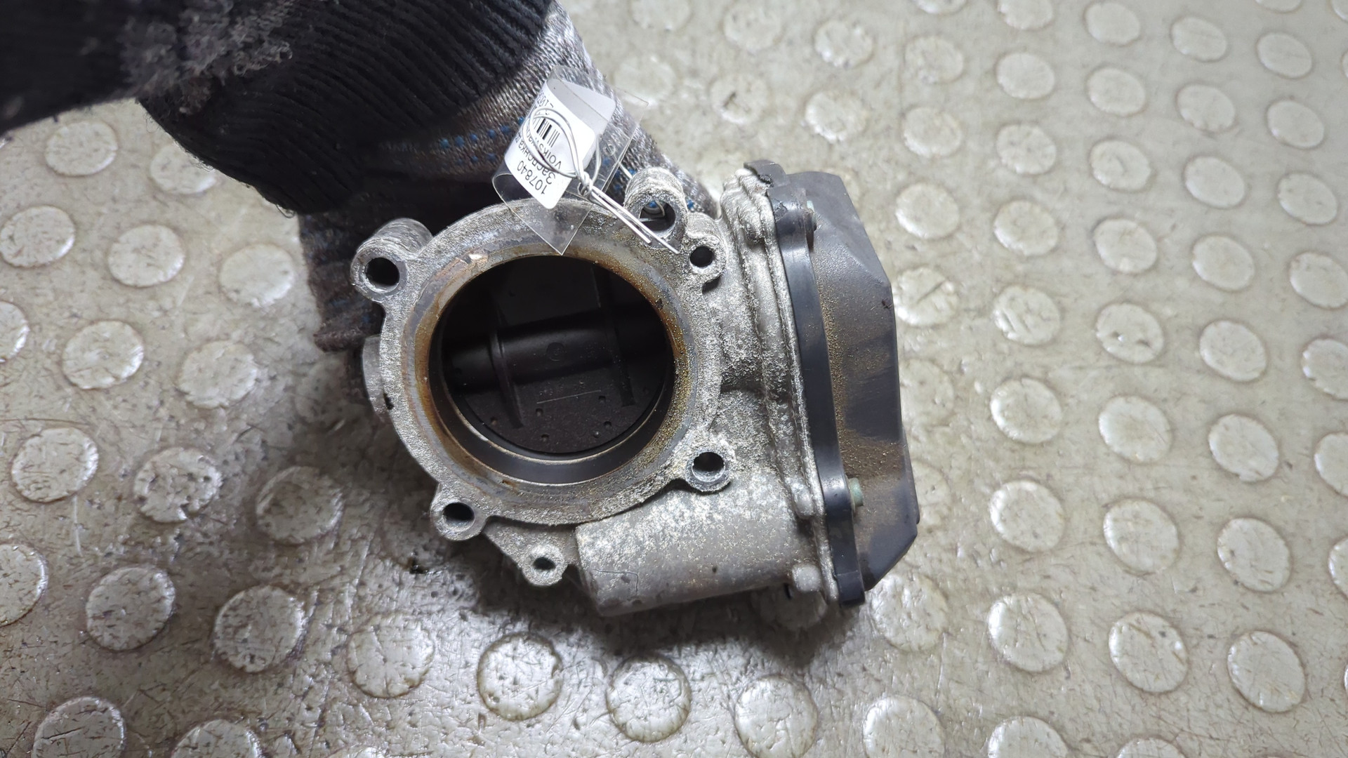 Заслонка дроссельная электрическая