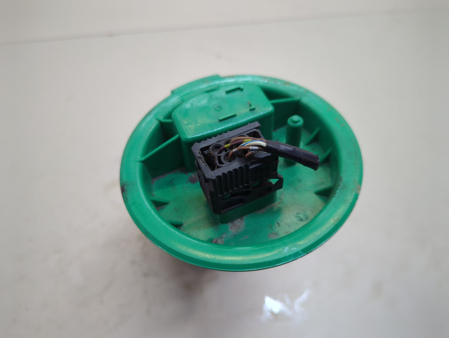 Насос топливный электрический