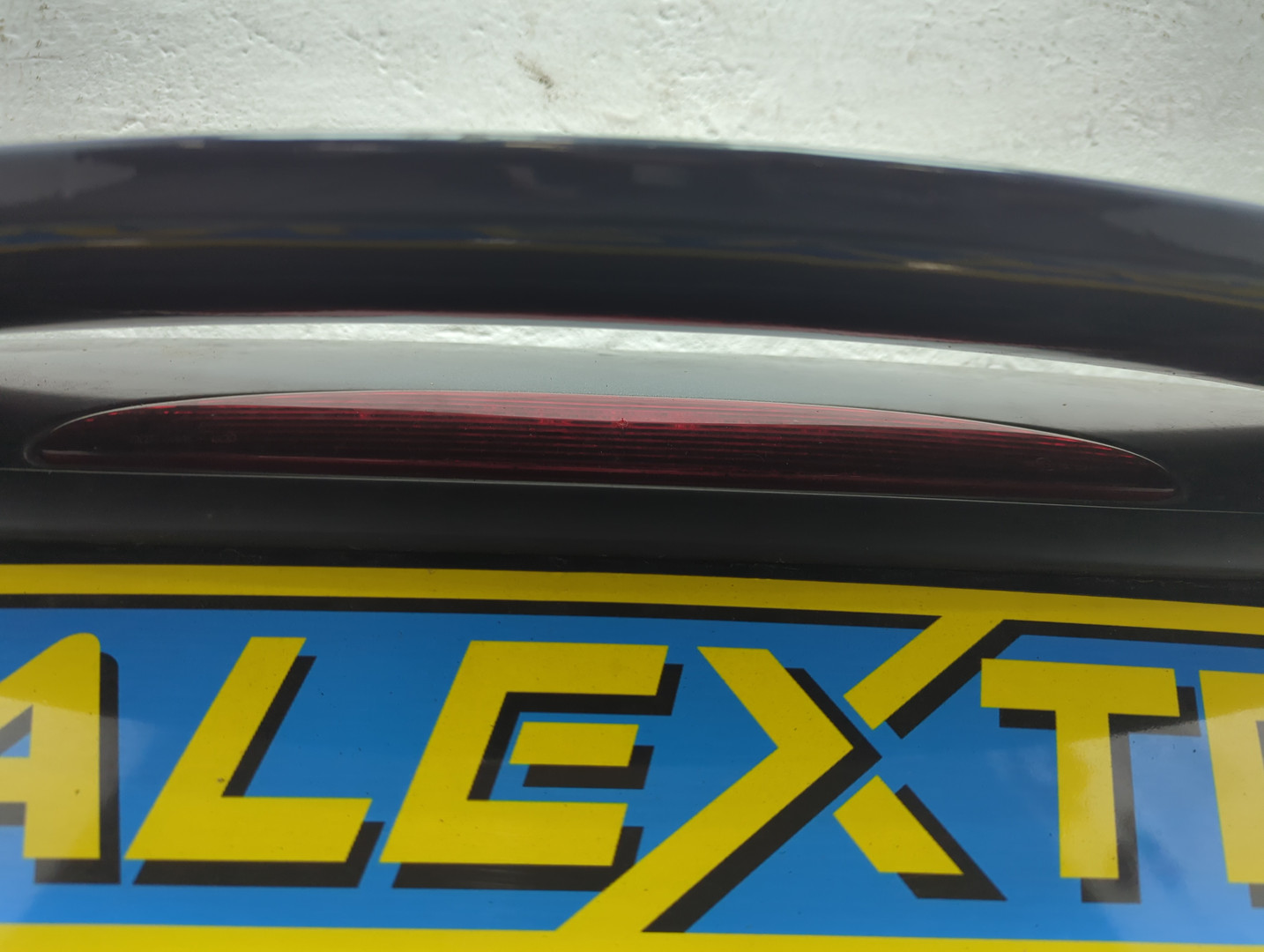 Дверь багажника