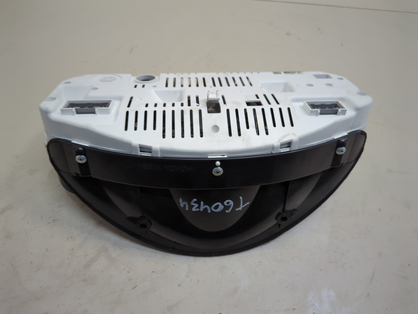 Панель приборов