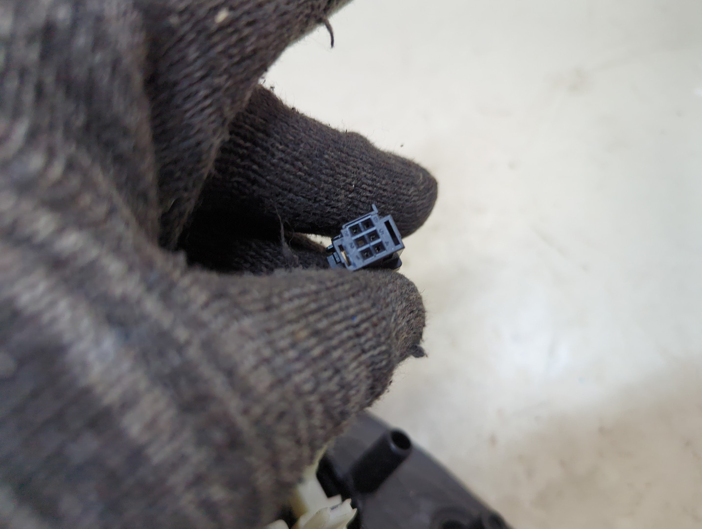 Зеркало левое электрическое