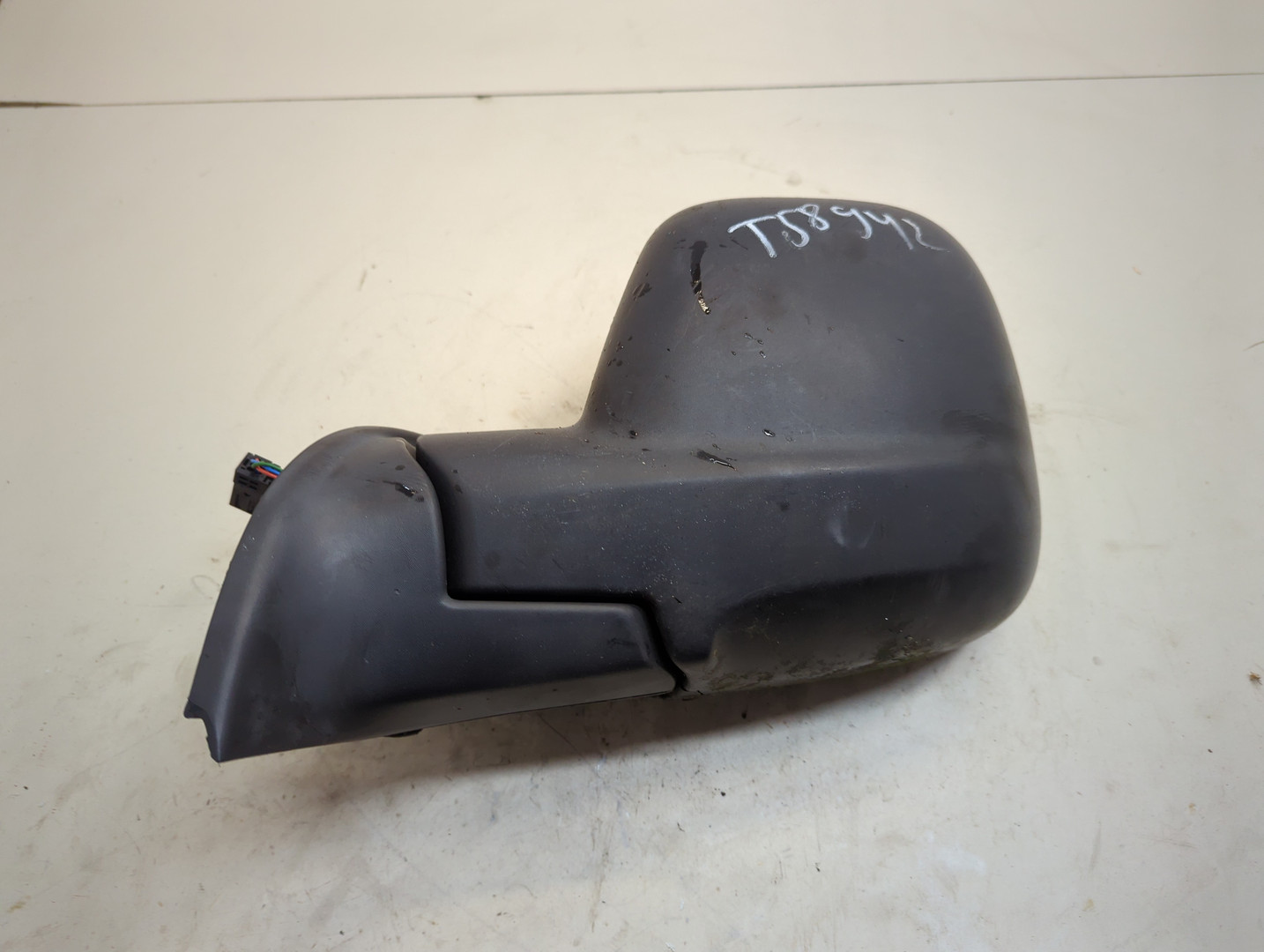 Зеркало левое электрическое