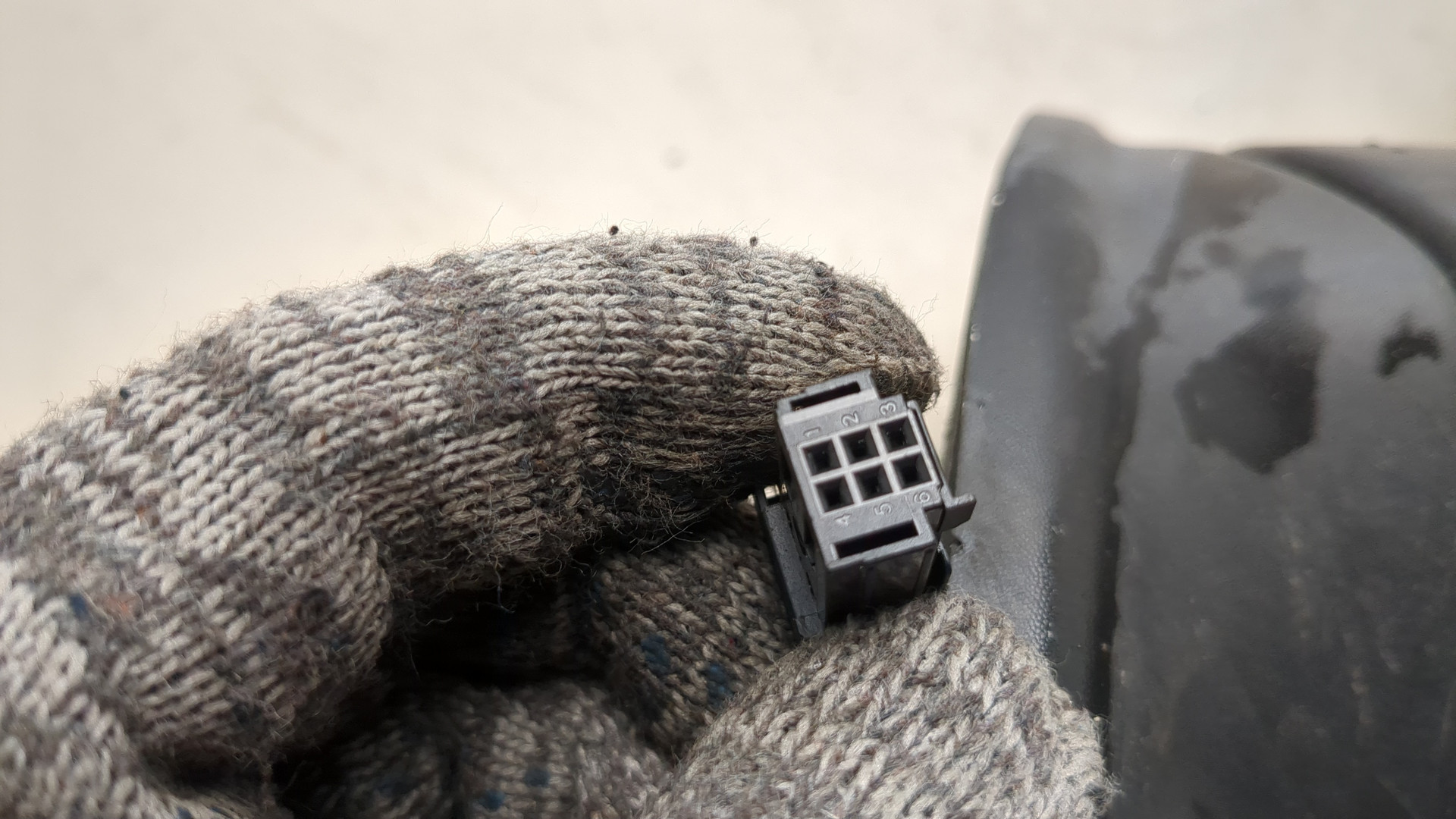 Зеркало левое электрическое