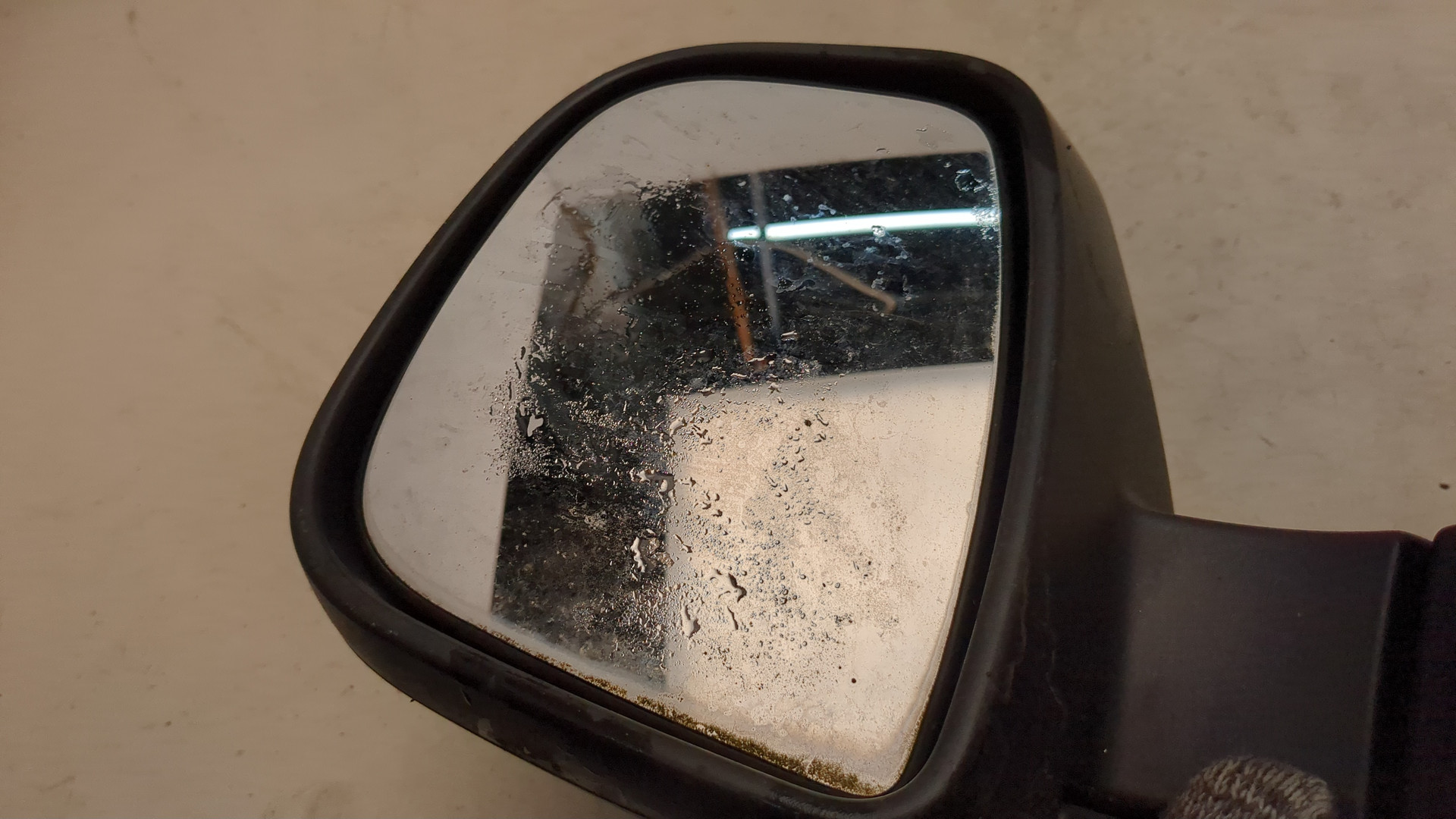 Зеркало левое электрическое