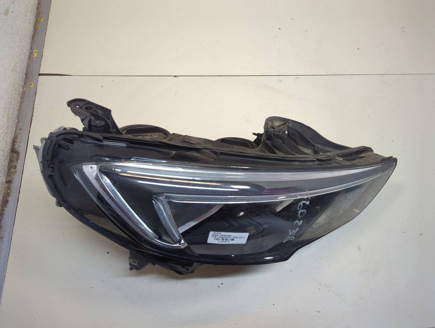 Фара правая