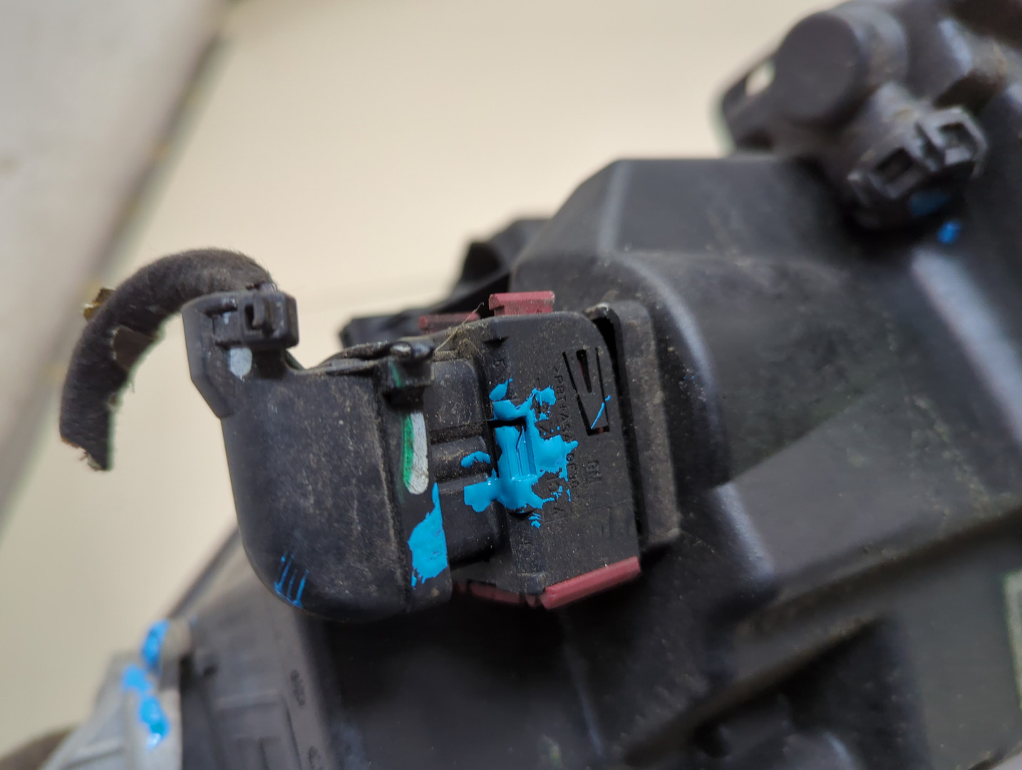 Фара правая