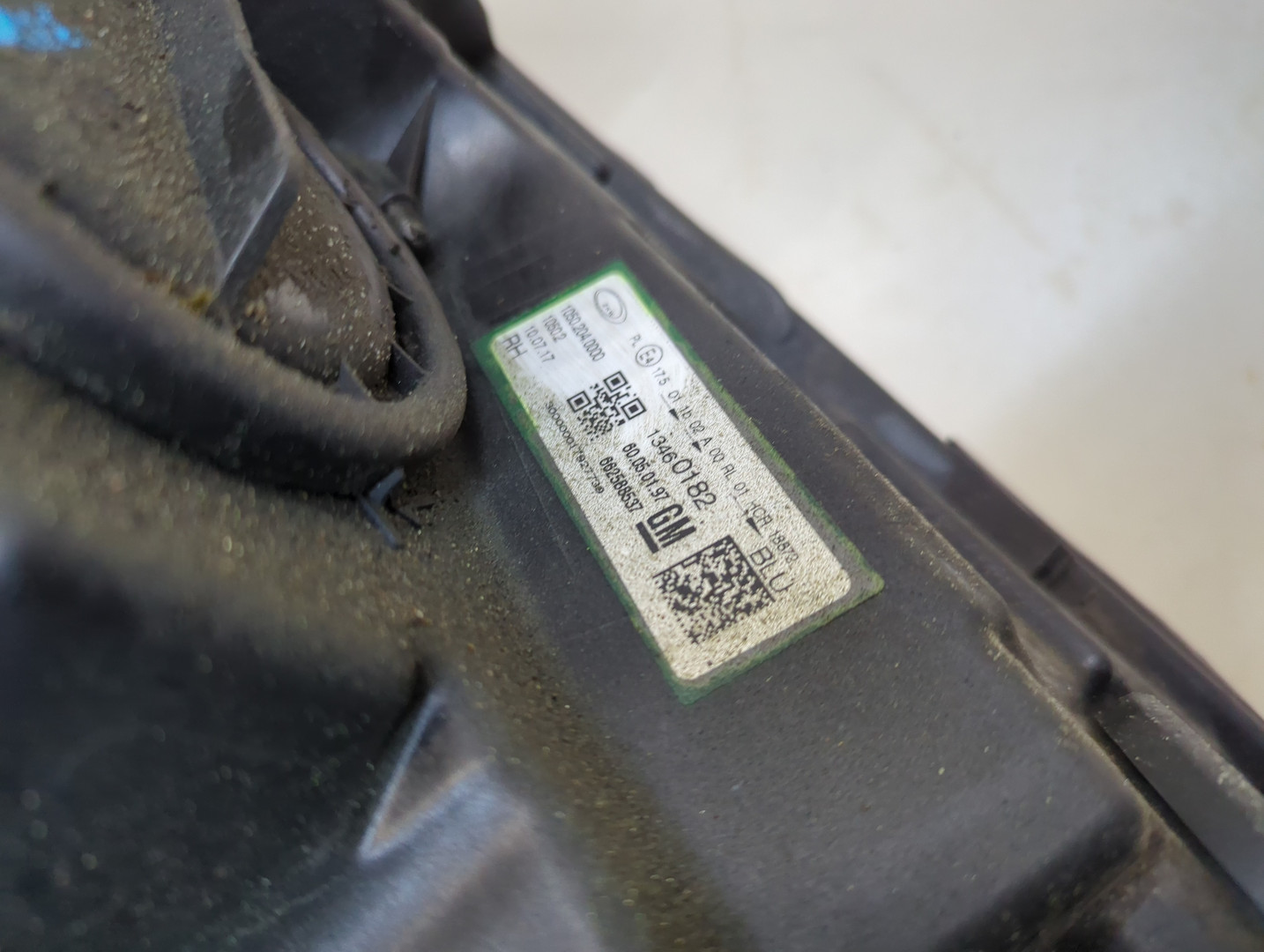 Фара правая