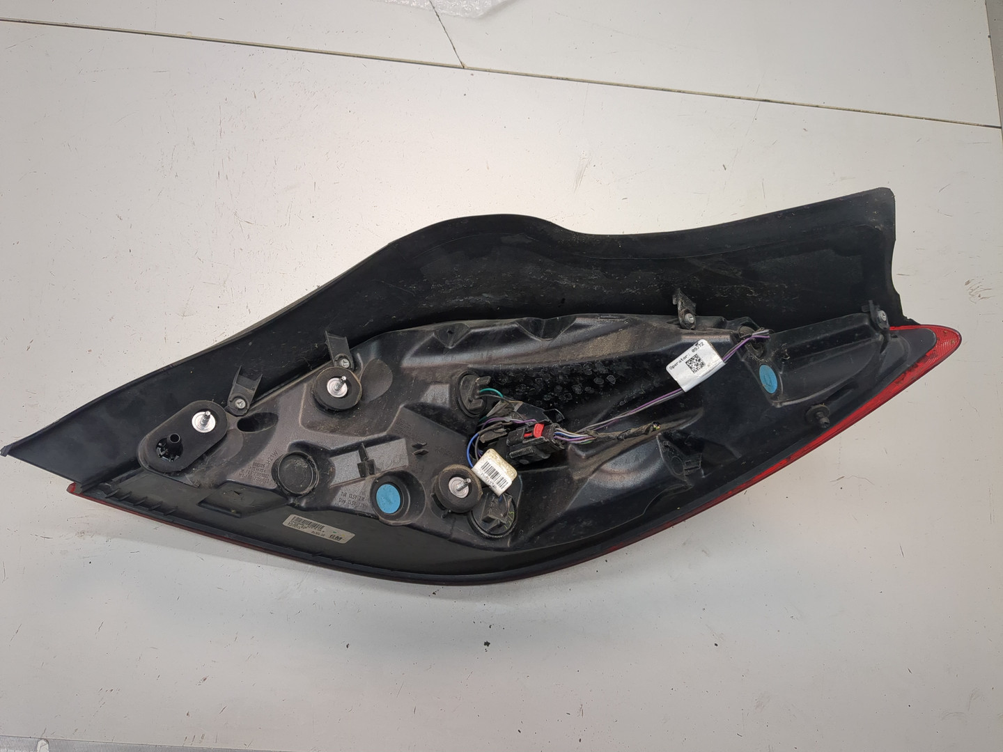 Фонарь задний левый