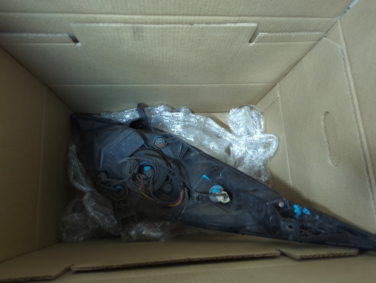 Фара правая