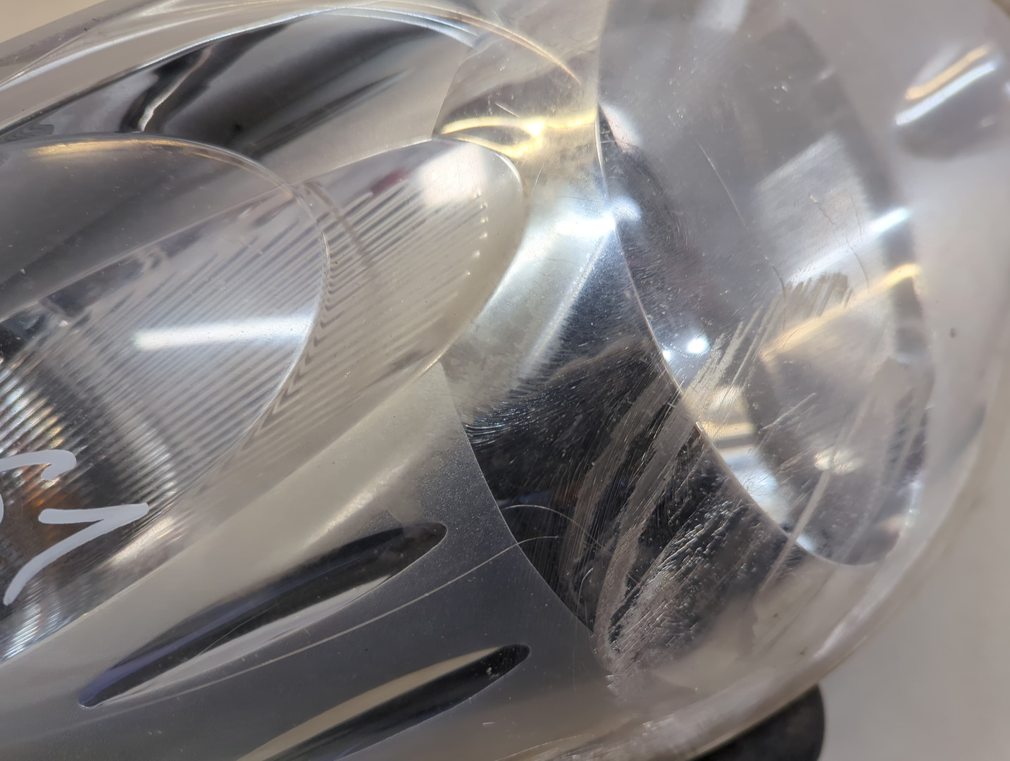 Фара правая