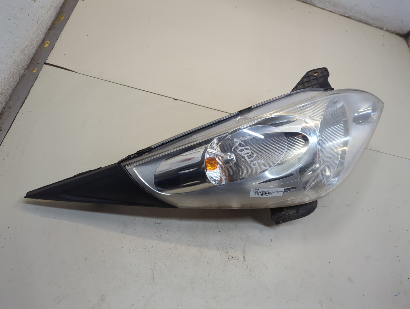 Фара правая